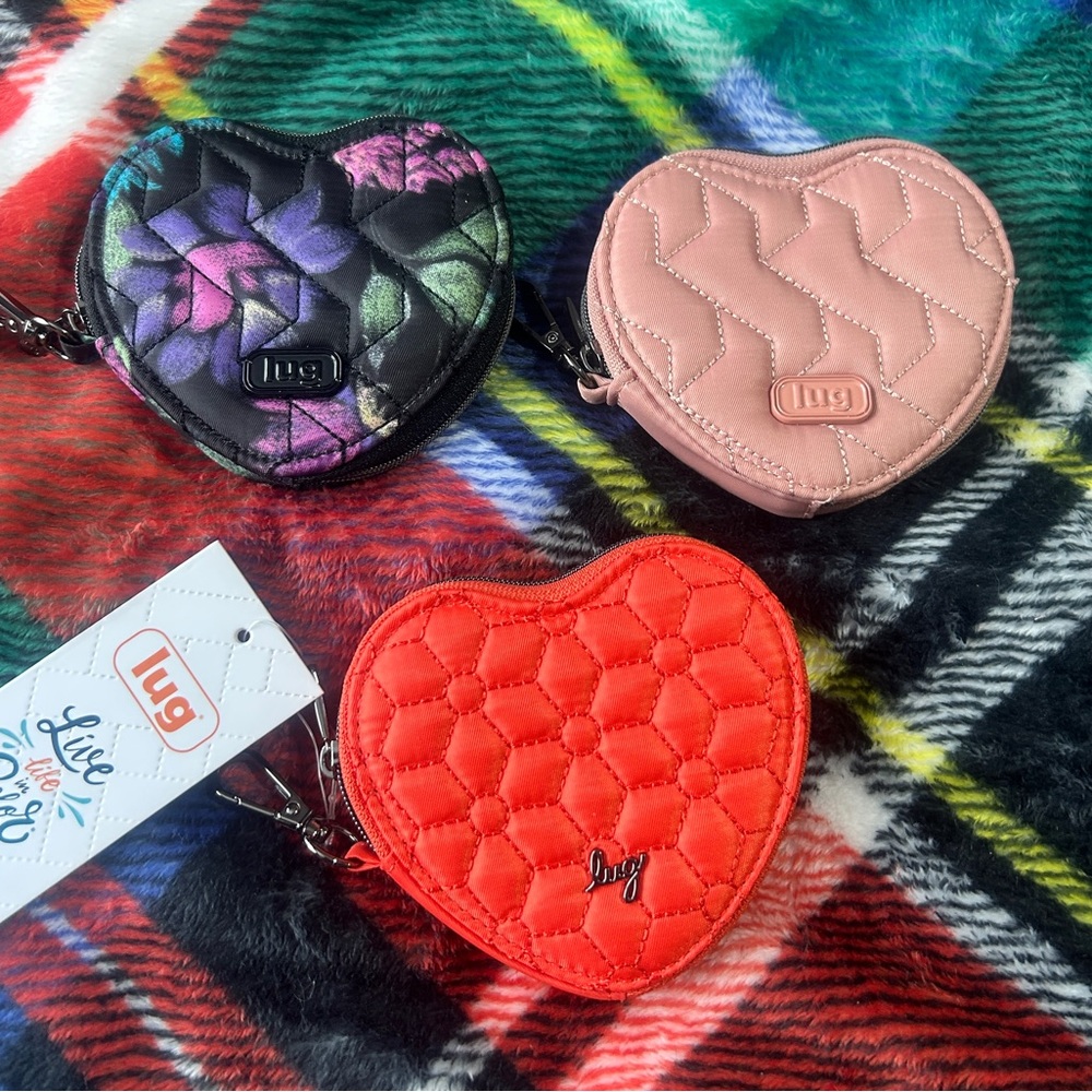 Lug Heart Pouches